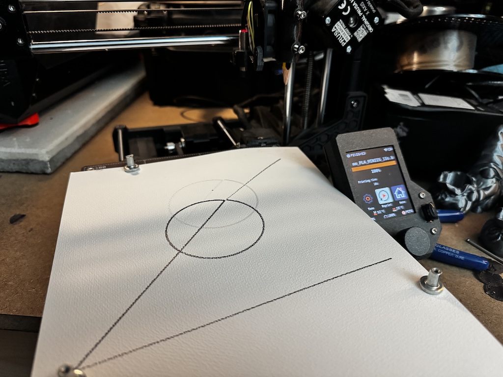 Test print with pen holder